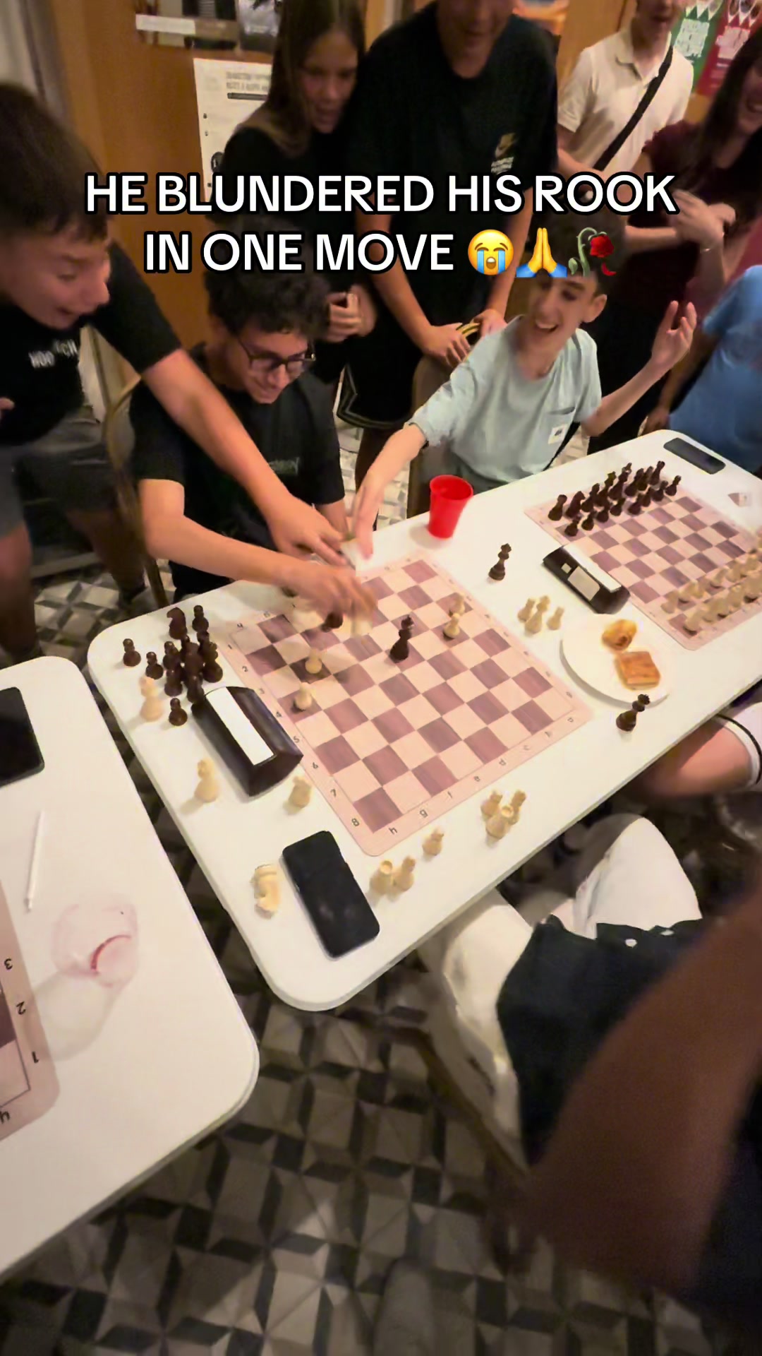 @the chess nerd ♟