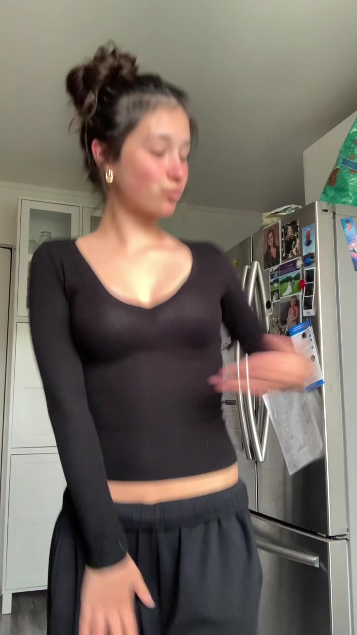 @kiki spams