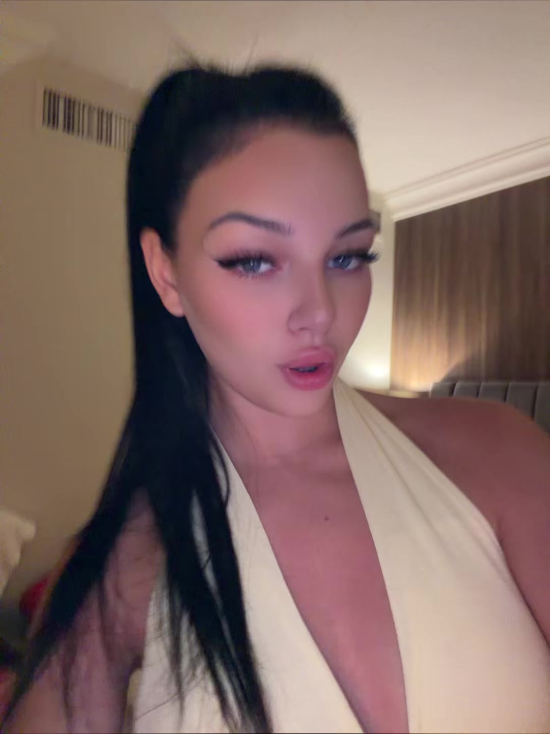 @Викси🫠