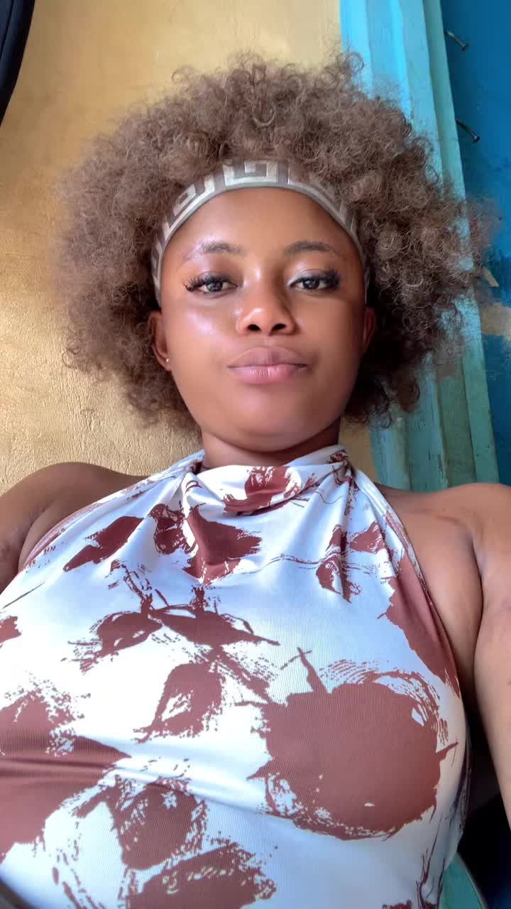 @Ohenewaa juicy