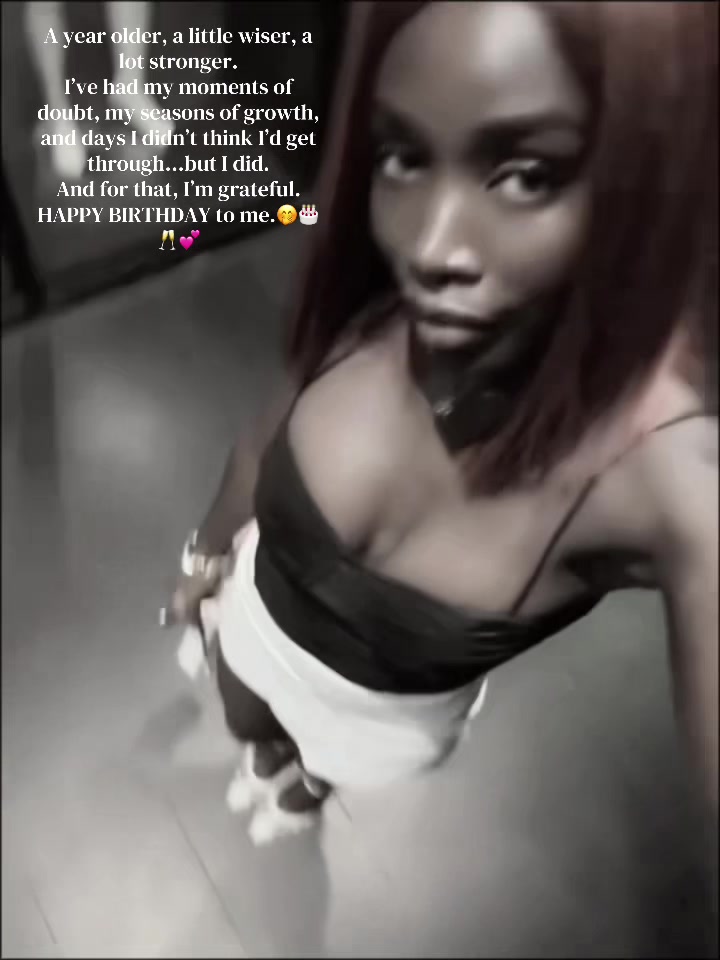 @~callmebrownslimgurl🍫~