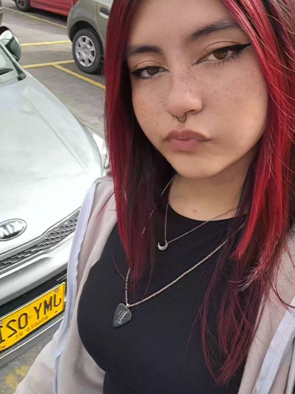@Valx🦇