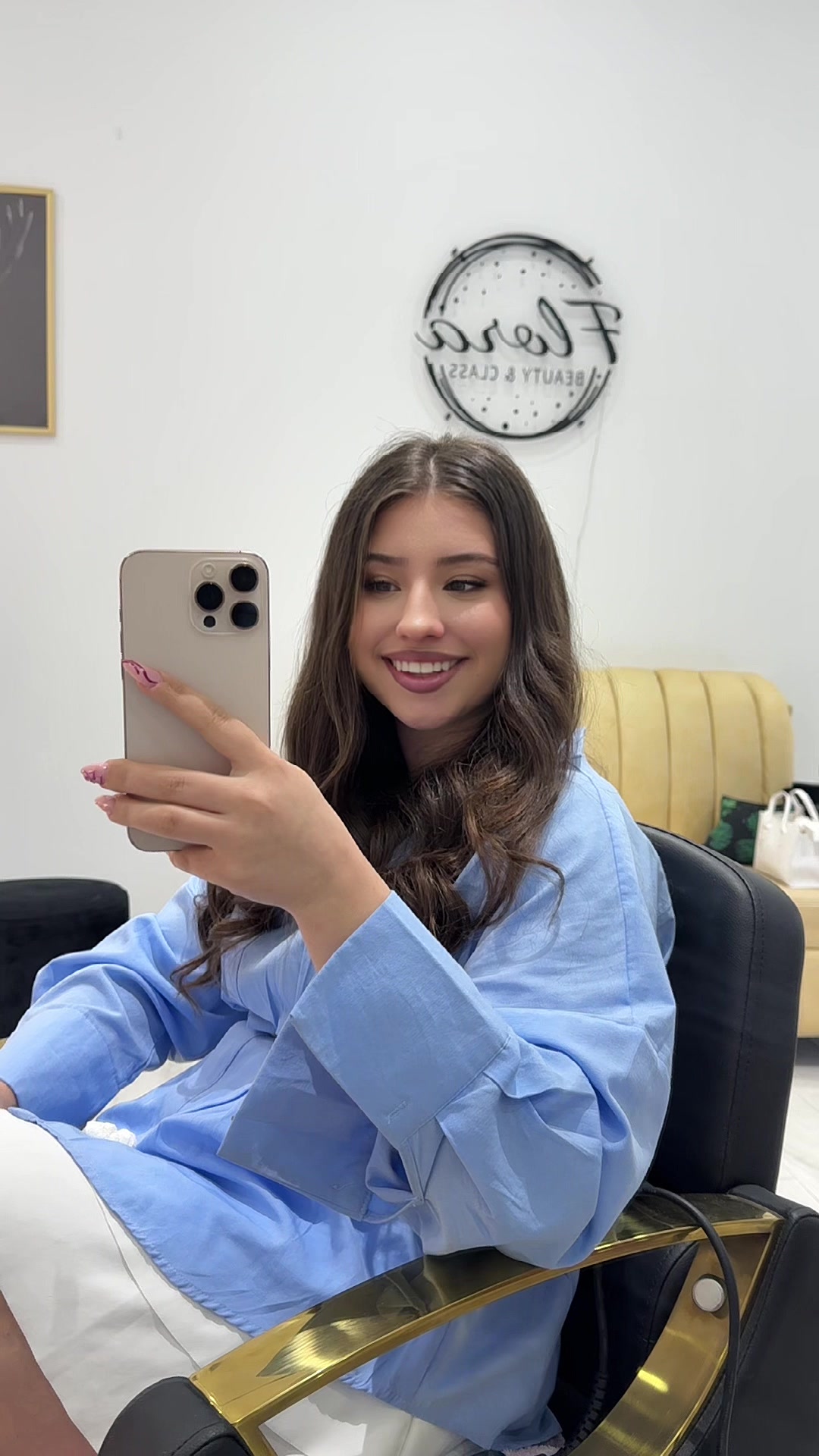@𝐊𝐑𝐈𝐒𝐓𝐈𝐍𝐀 💎