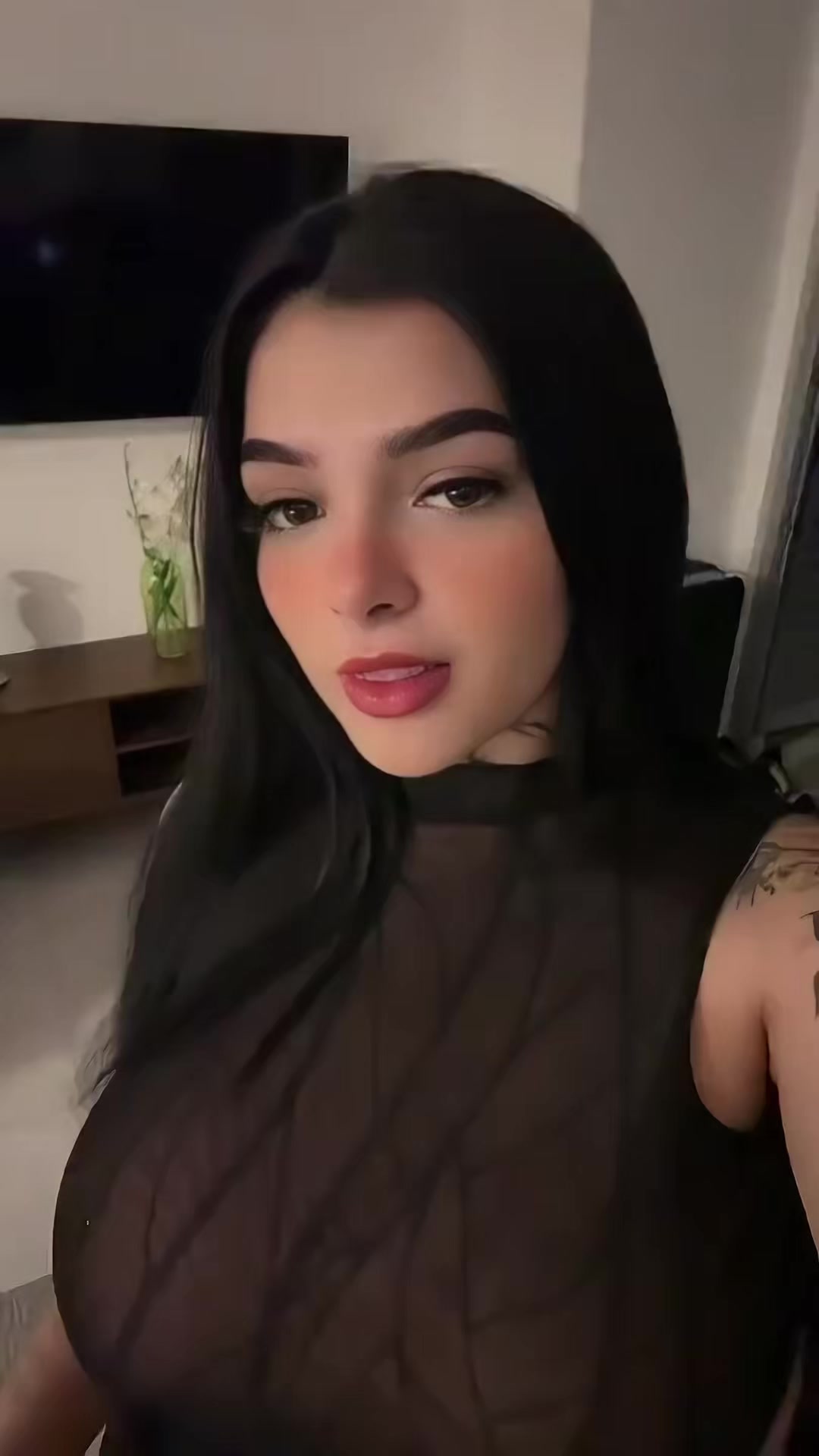 @karelyruiz