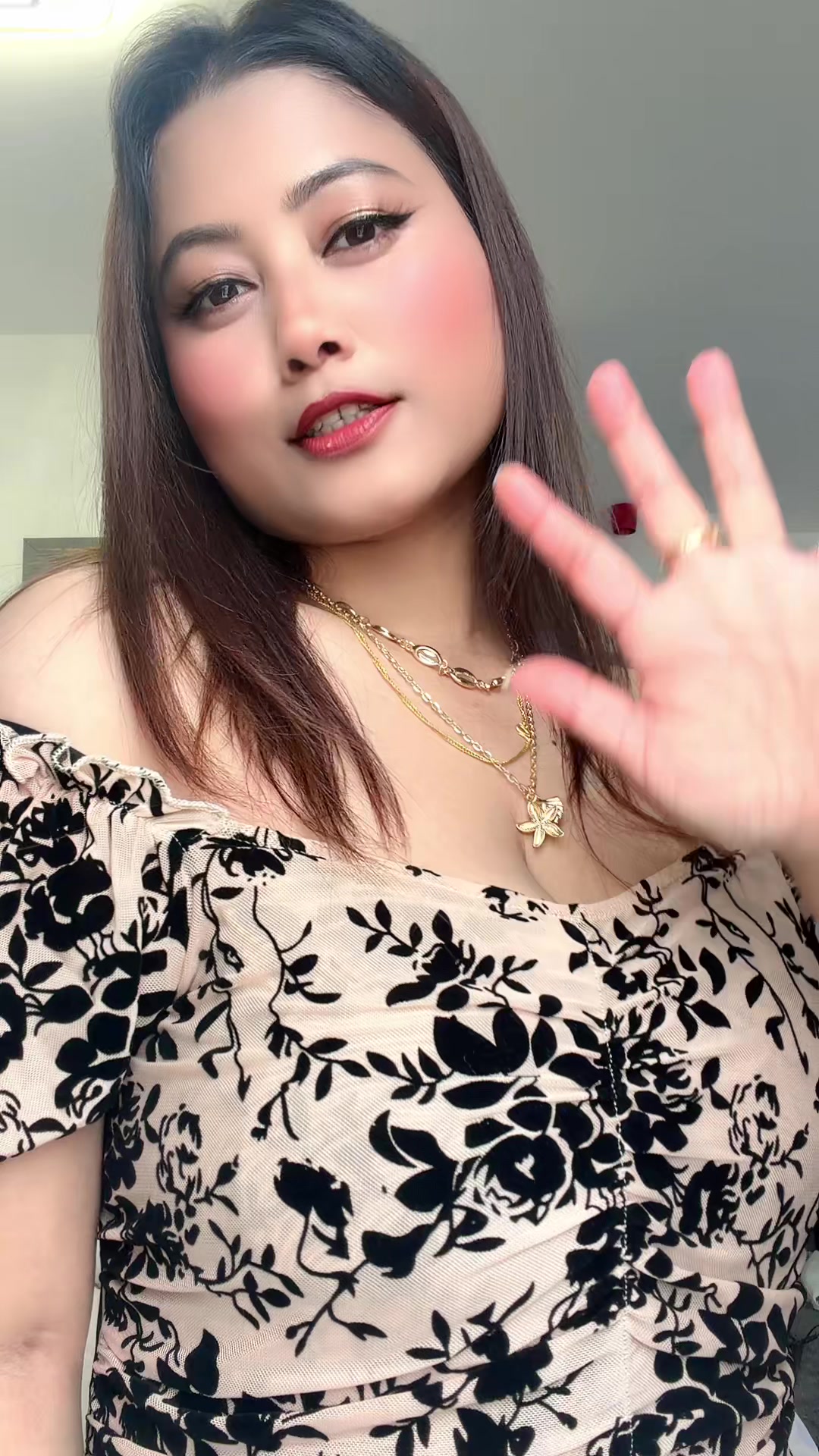 @razbncisapna 🇳🇵❤️🇬🇧