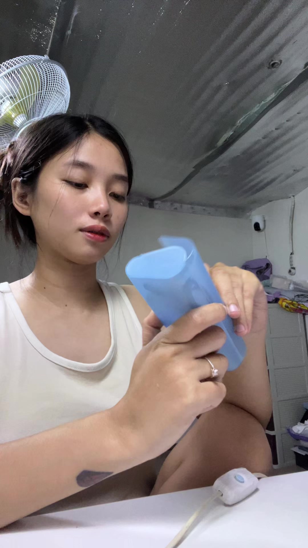 @Cy