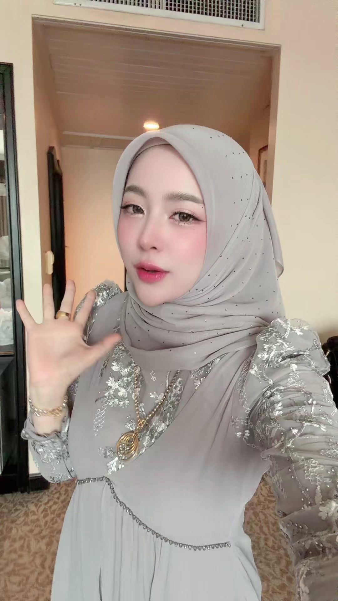 @MAALIN KOJIC