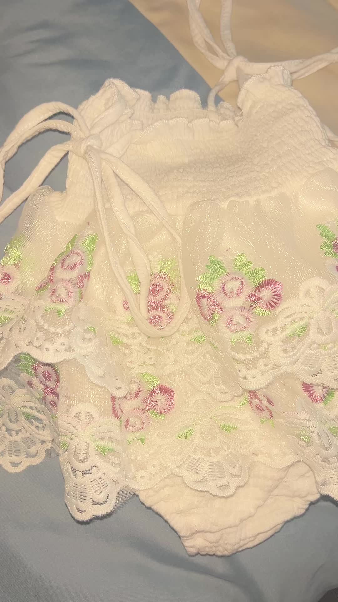 @𝔄