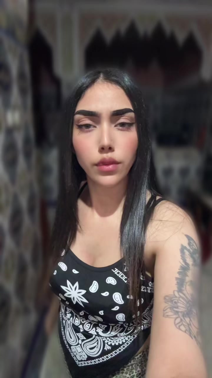 @Houssna🐆🩷