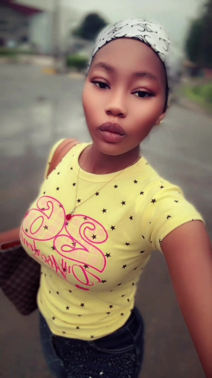 @Semilore🌹👾