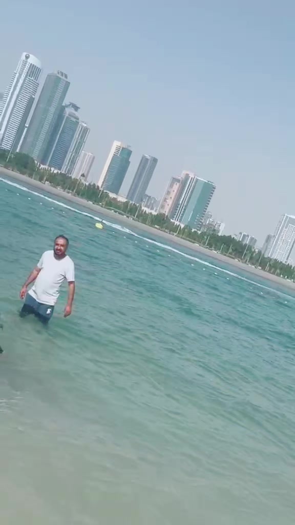 @🇵🇰 Naveed Pardesi 🇦🇪