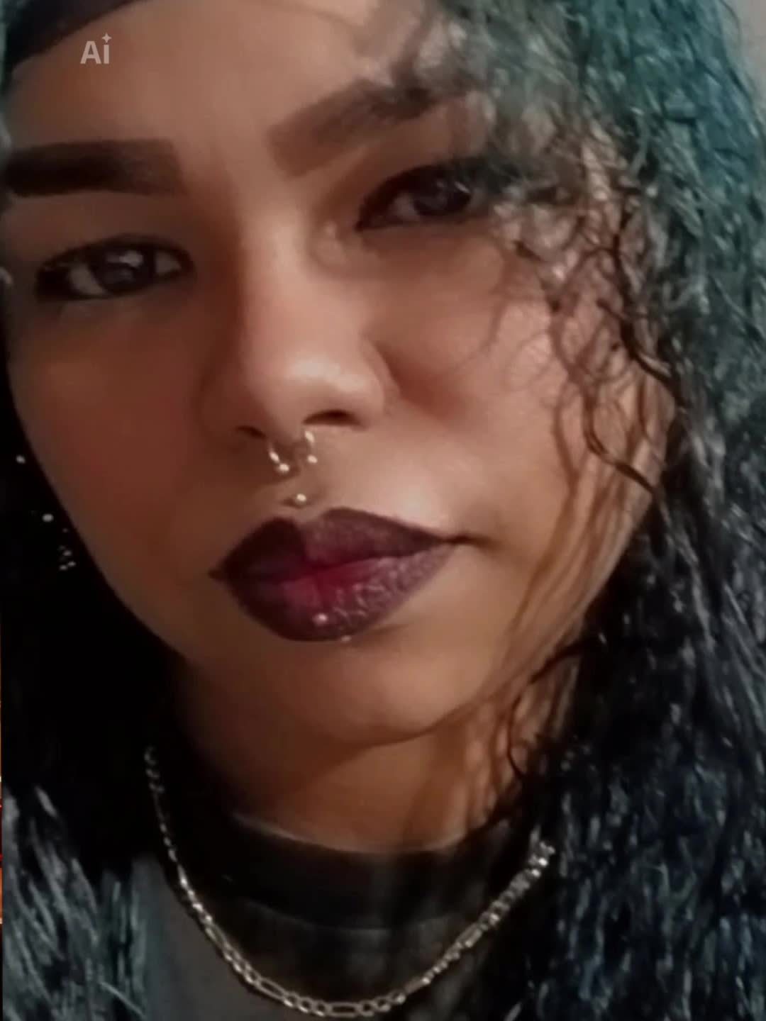 @Morena Morales