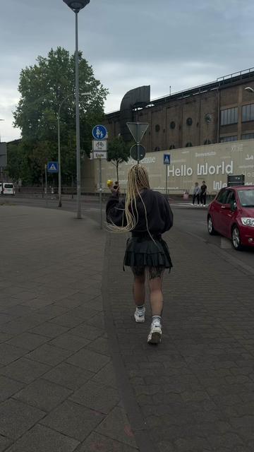 @Sharonimo