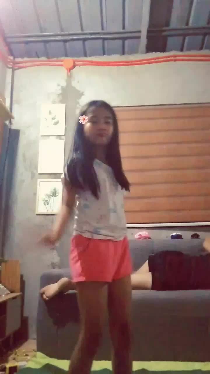 @userRochenkate19