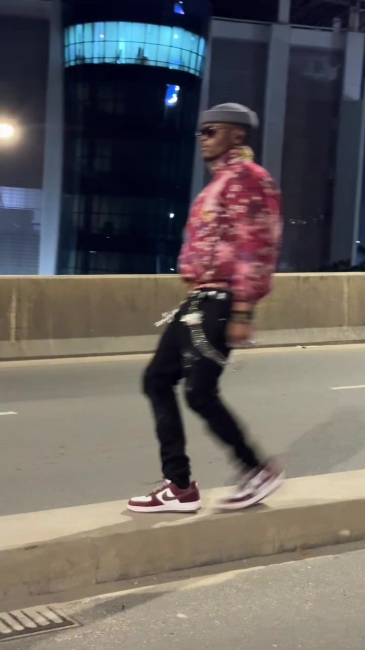 @MONDO🧑🦲