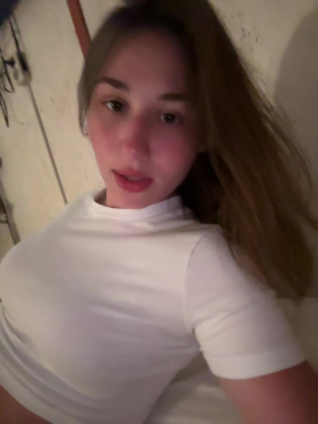 @𝐯𝐢𝐯𝐢
