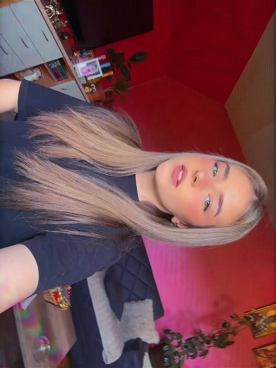 @𝓷𝓲𝓴𝓸𝓵𝓲𝓷𝓪
