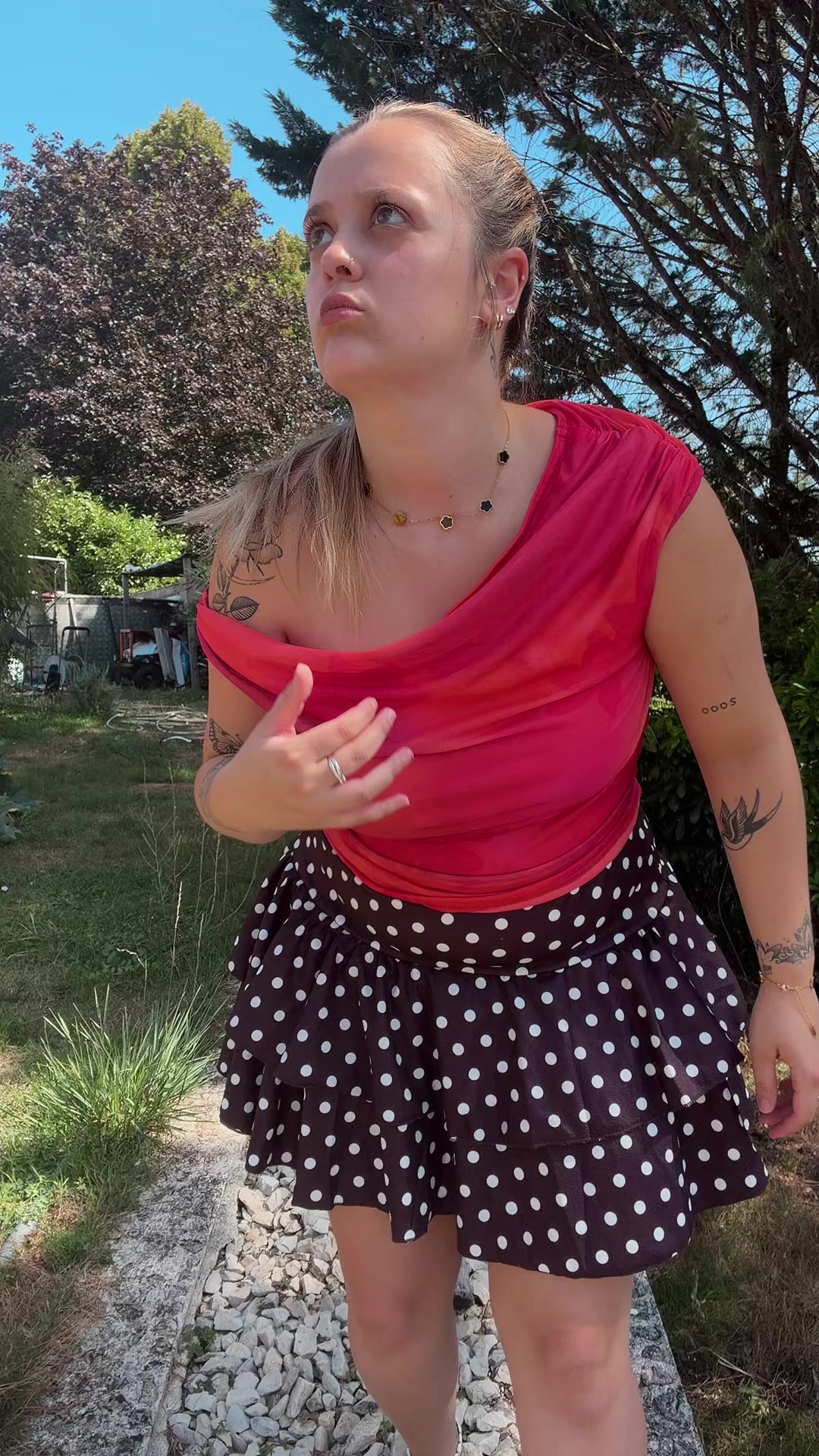 @Juju l’unique 🤷🏼♀️