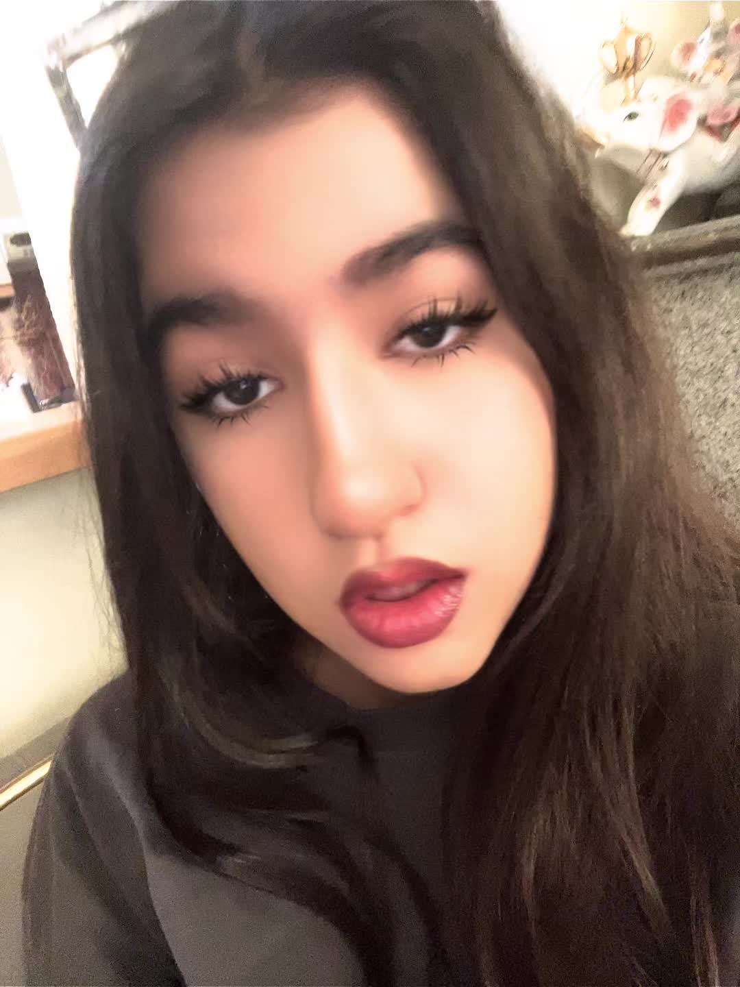 @Anisa
