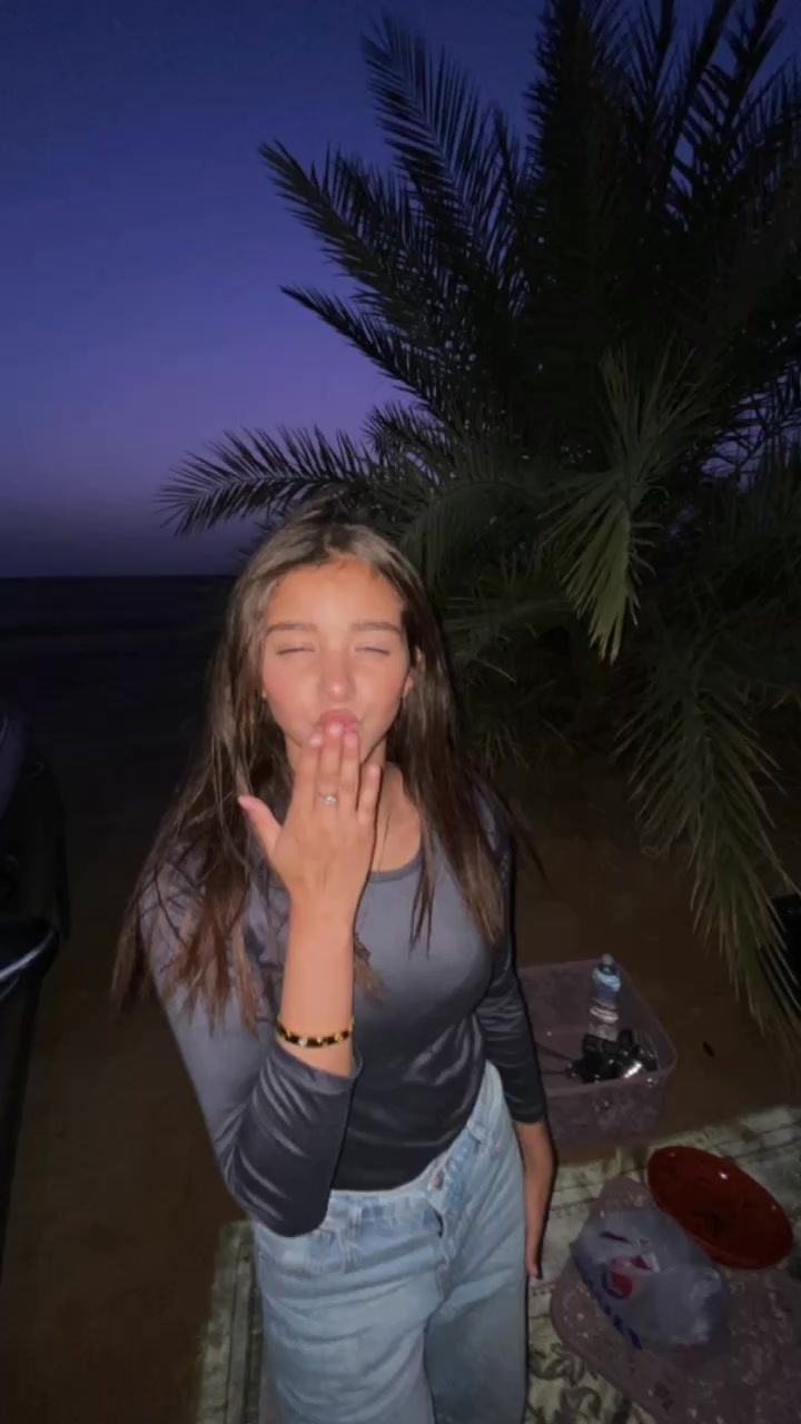 @سَــمَـآء🦢