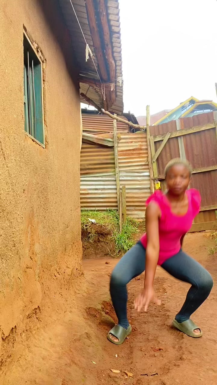 @@ FLEXIBLE SARAH🇨🇩🤸