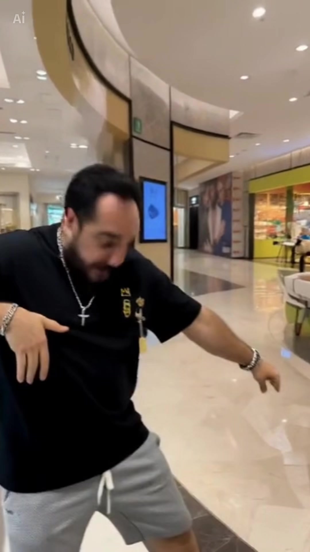 @pacoayala