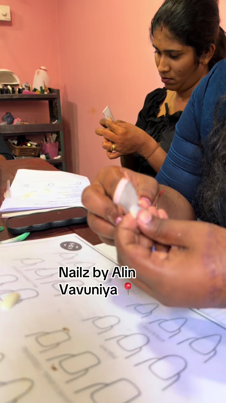 @nailz_by_alin_