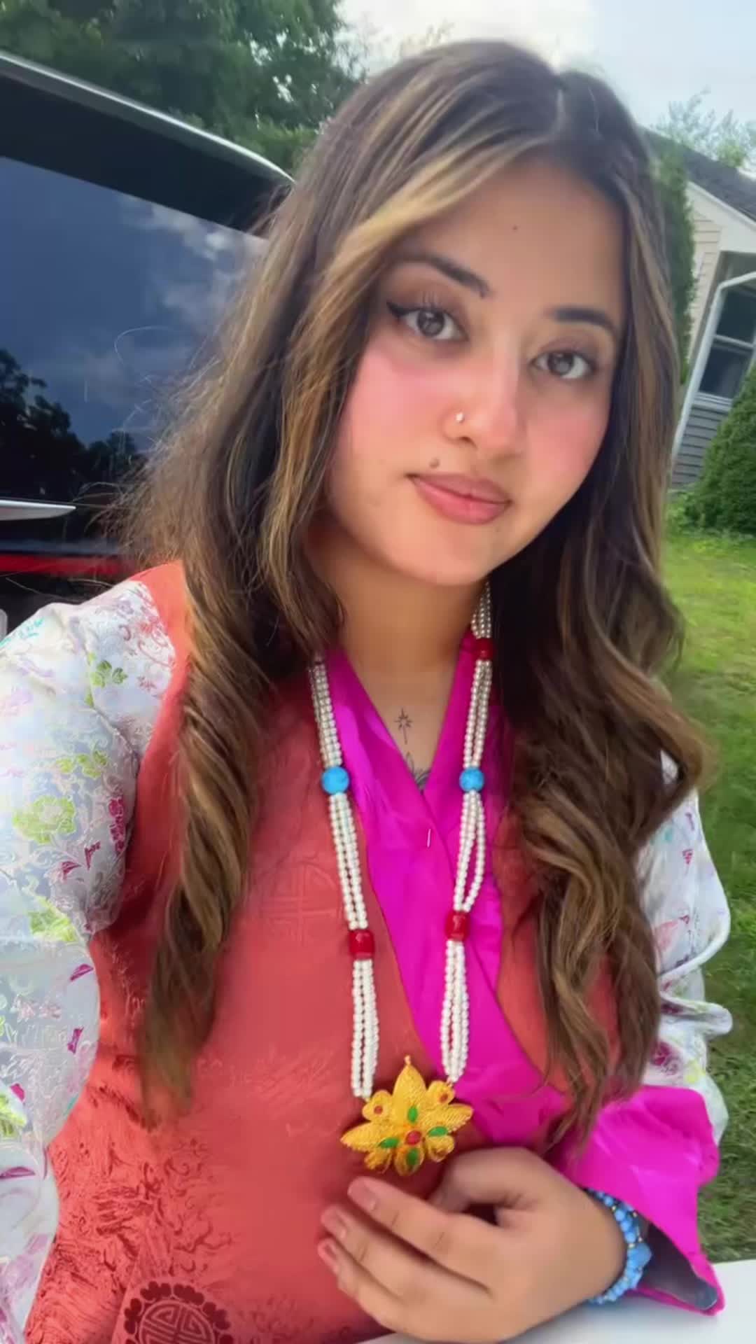 @ROSHNA✨