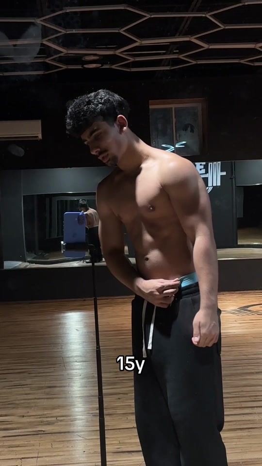 @Mo
