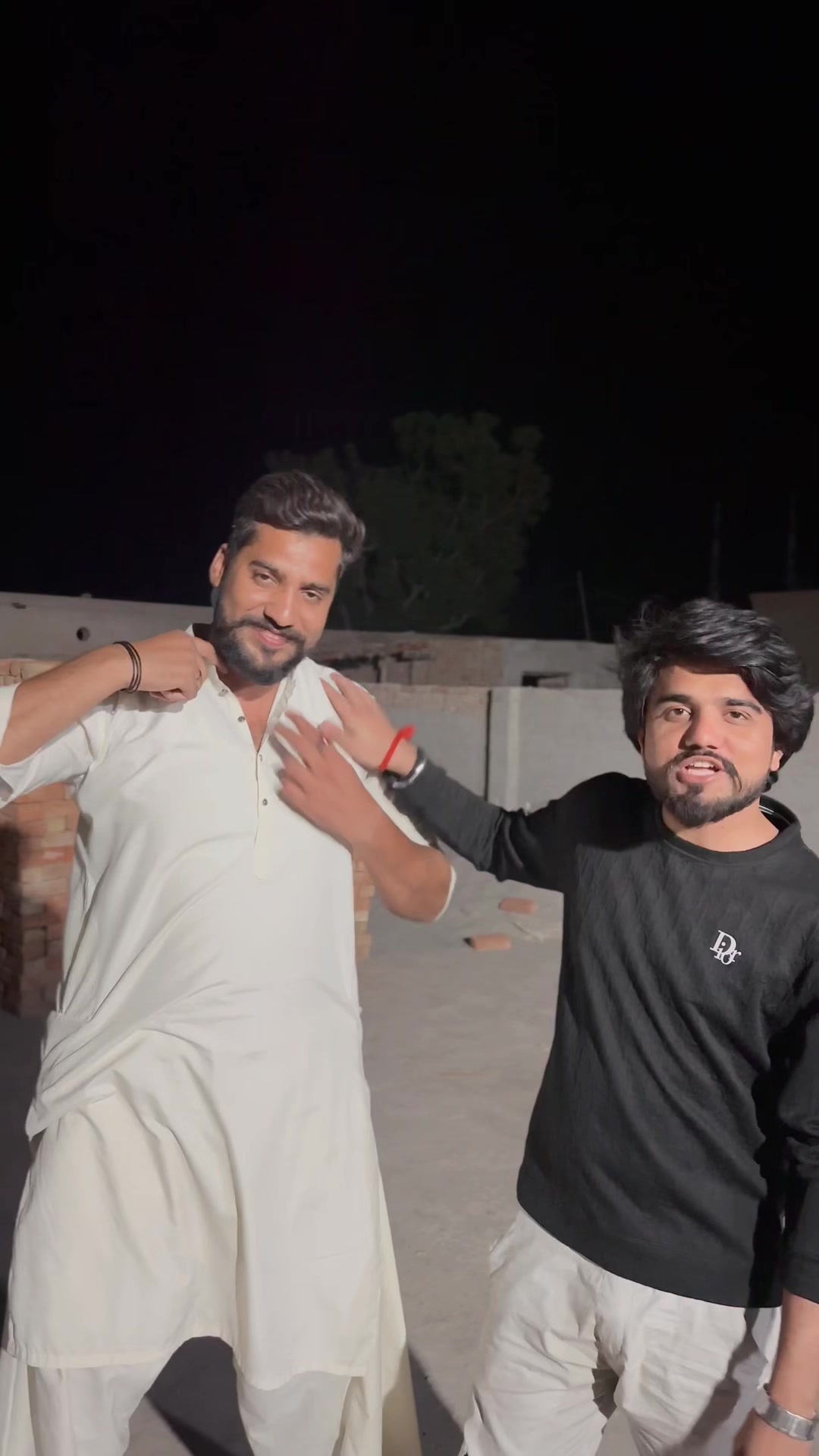 @Malik Dera Nawabi 😎