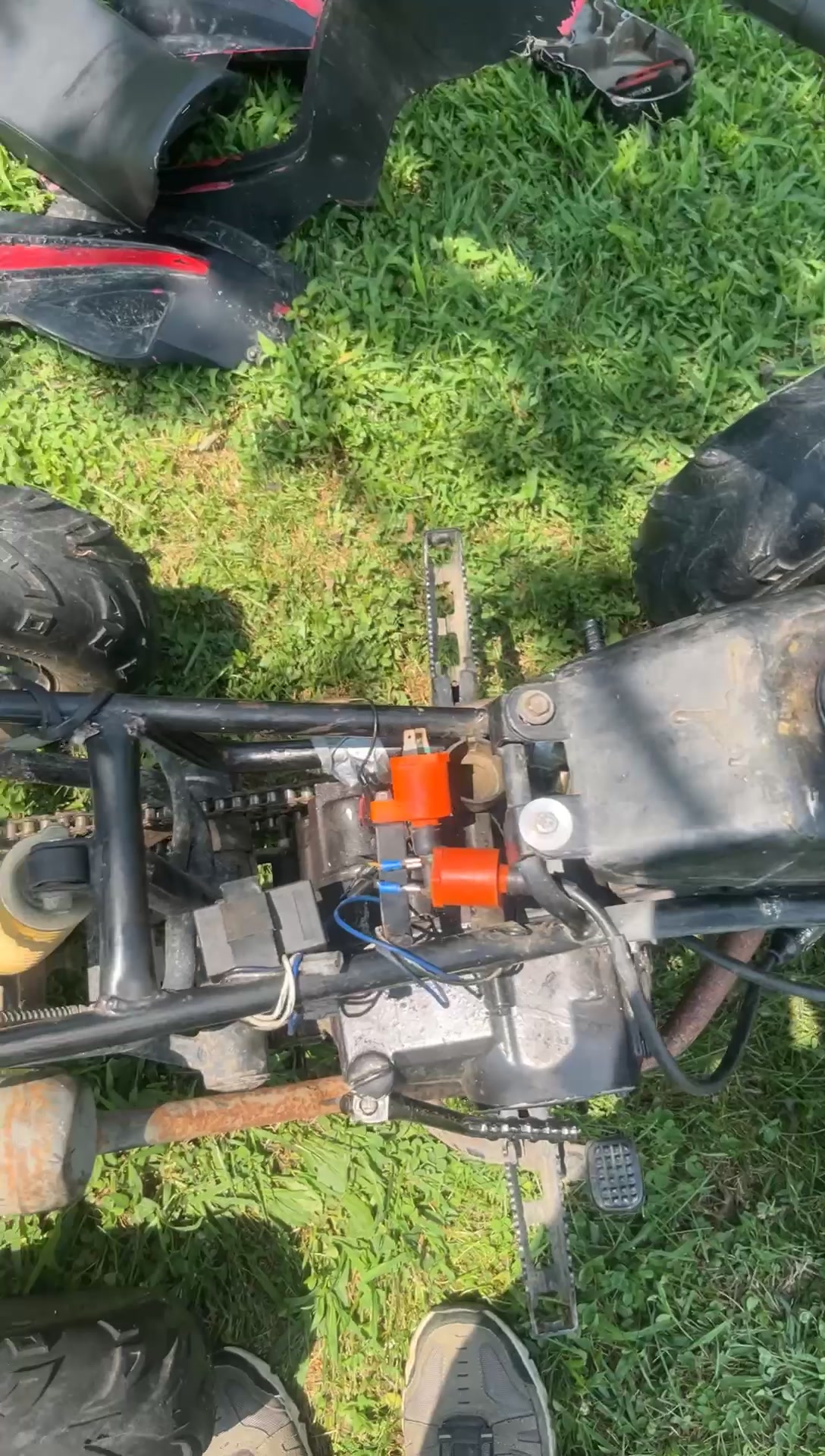 @Lil 125 four wheeler
