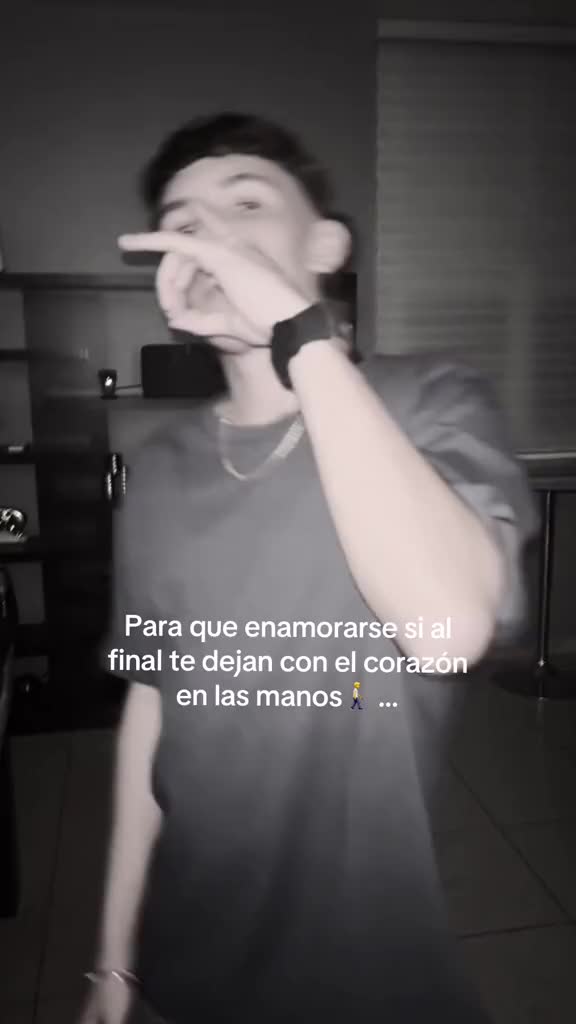 @⚜️