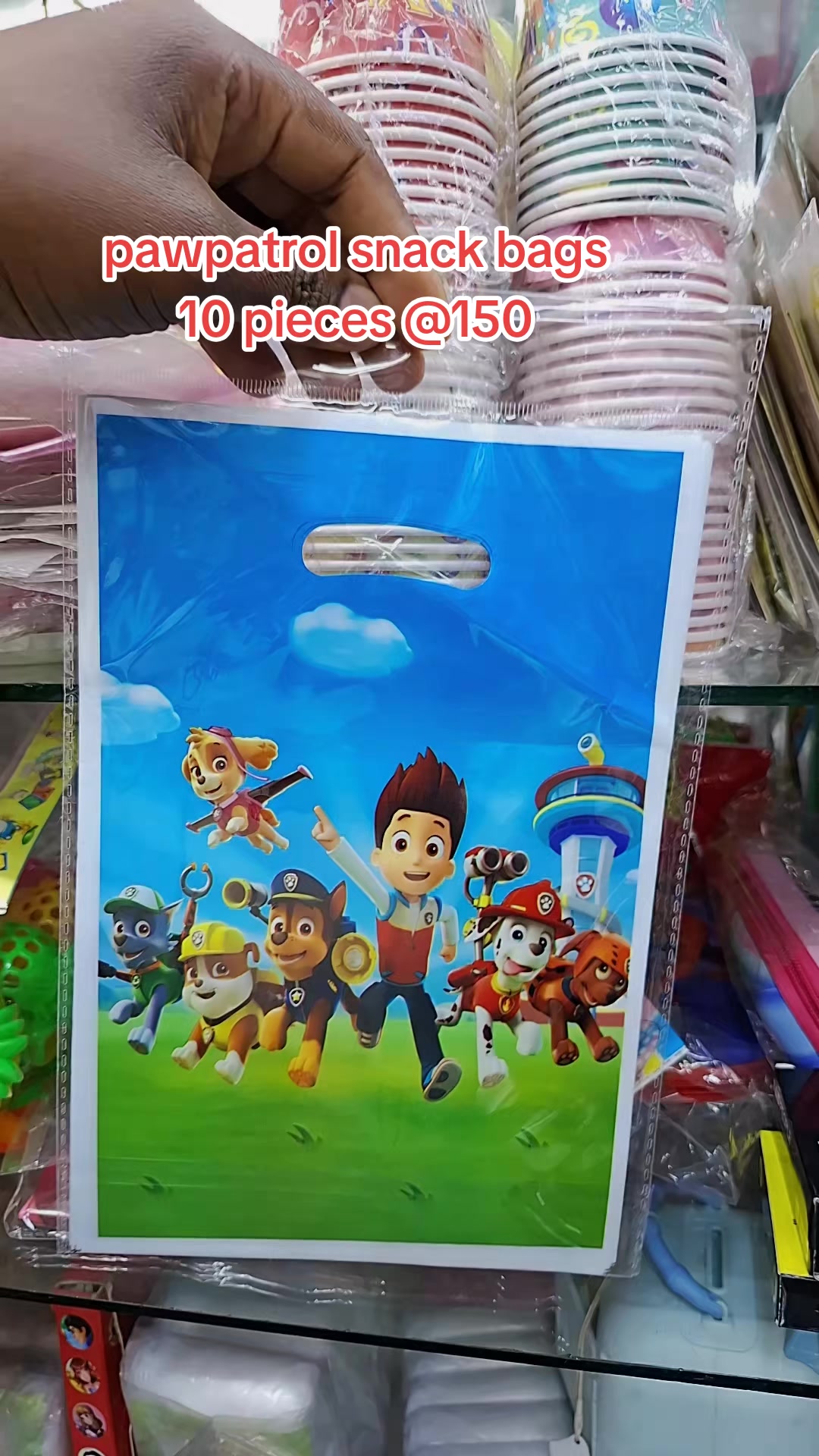 @Pauline party shop