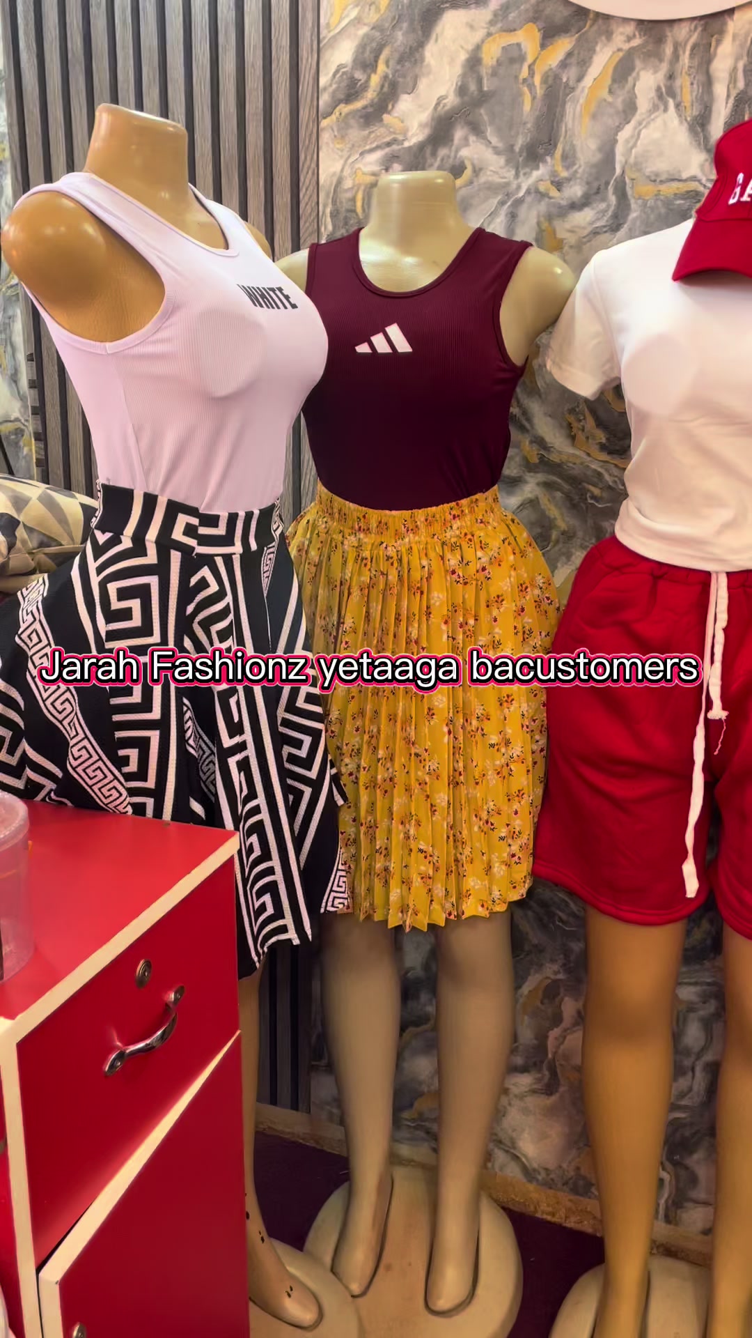@Jarah Fashionz 🧚🧚🧚🧚