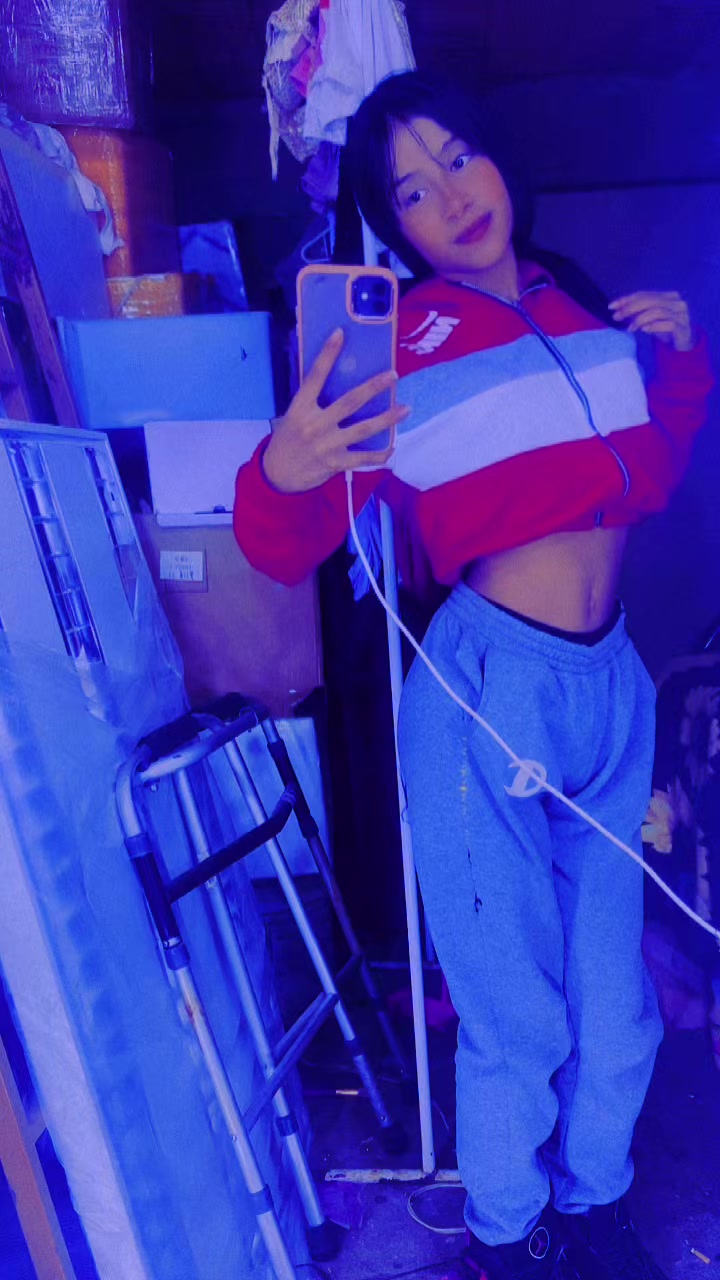 @DANIELA💋💕