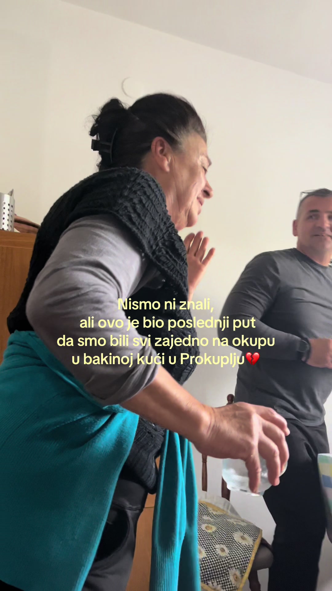 @miajoske