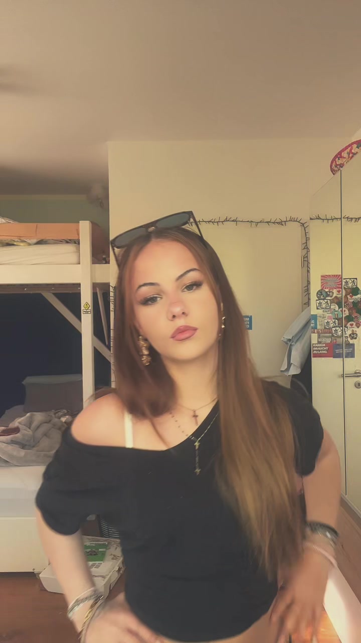 @cosima ✞