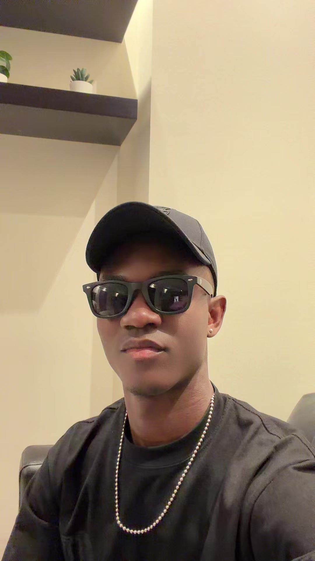 @Fi Akamba