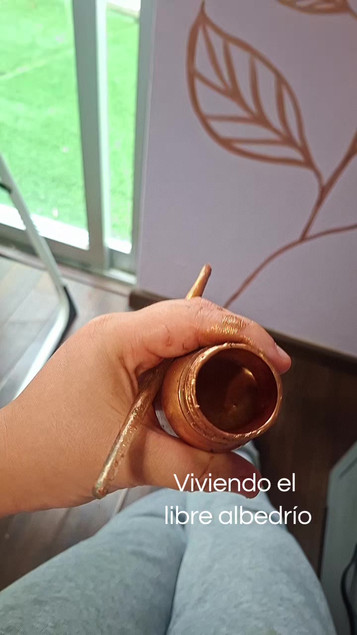 @Sam Nazar&aacute;