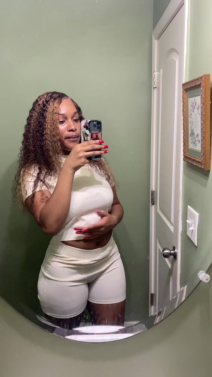 @Aniyah