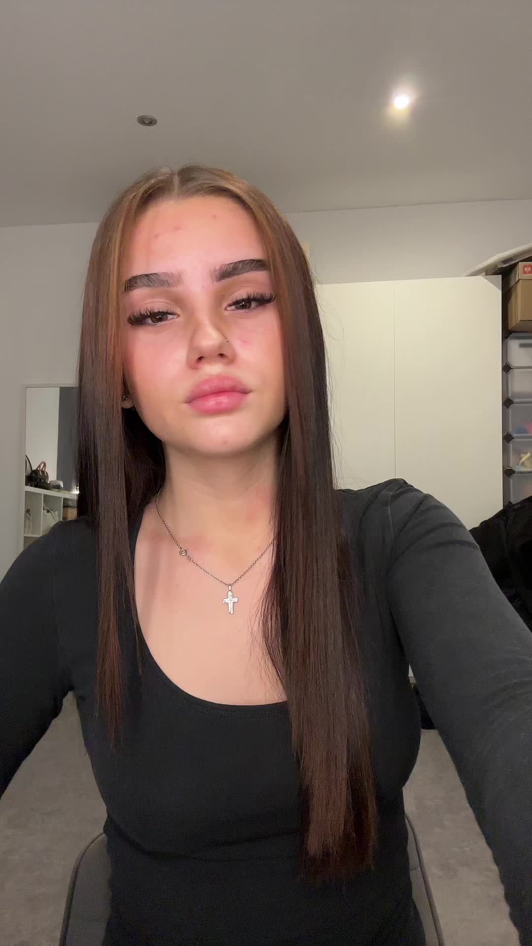 @𝐖𝐡𝐨𝐬.𝐡𝐚𝐧𝐧𝐚𝐡