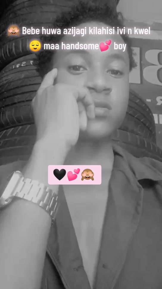 @𝕸𝖗 𝖘𝖒𝖎𝖑𝖊🖤💕