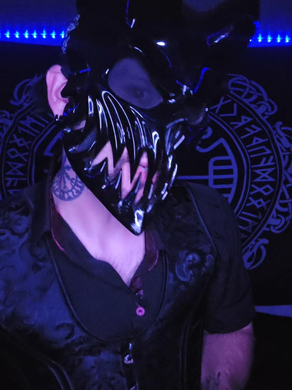 @The_norse_demon
