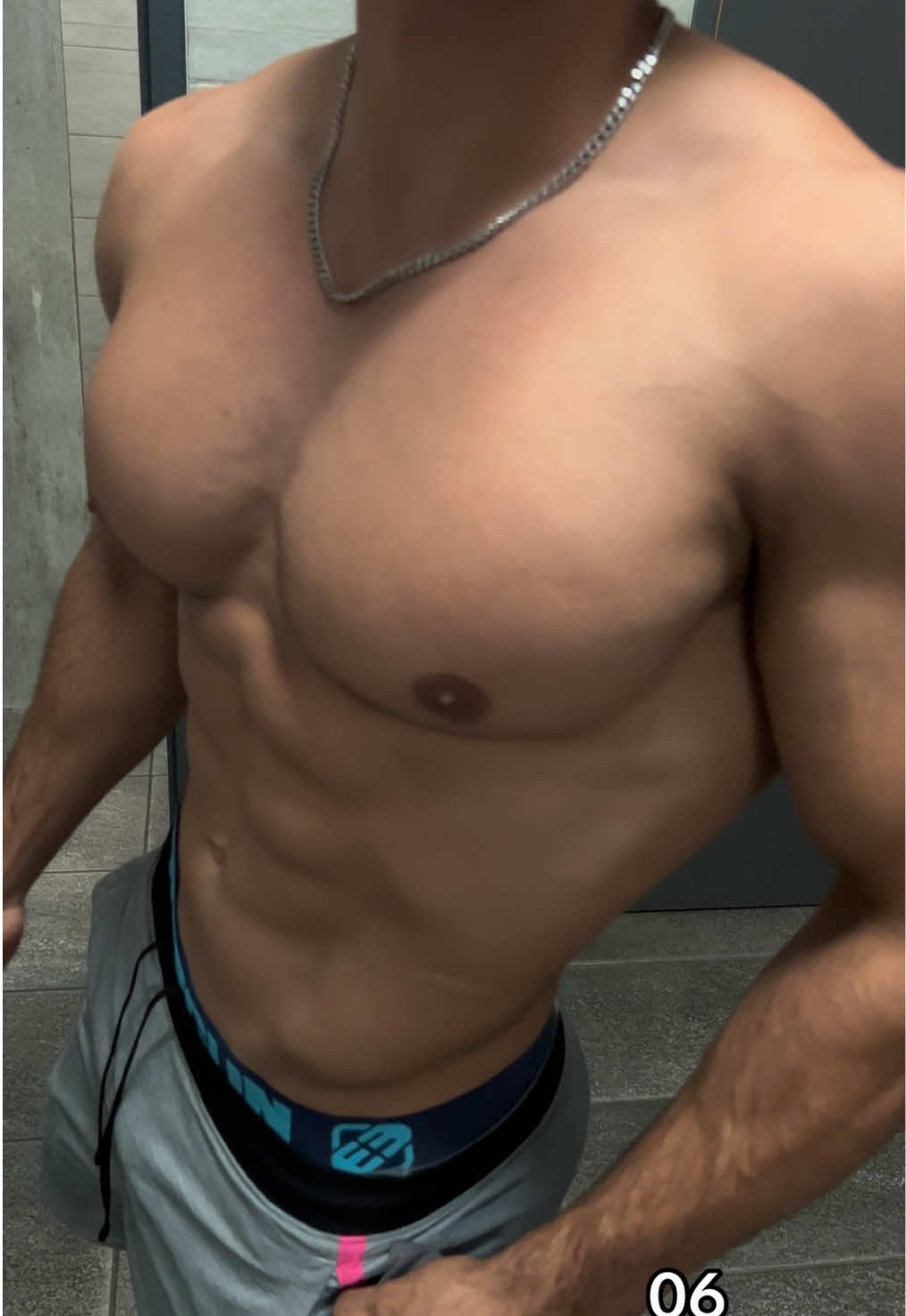 @BSharkkk