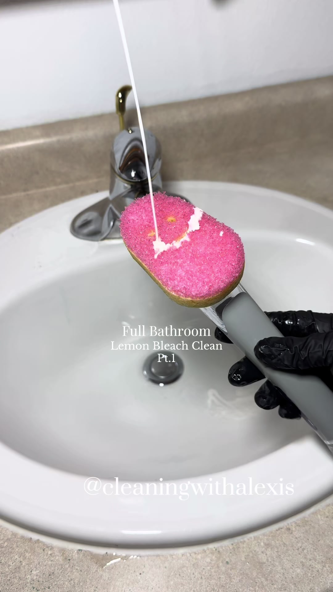 @AlexisCleanASMR