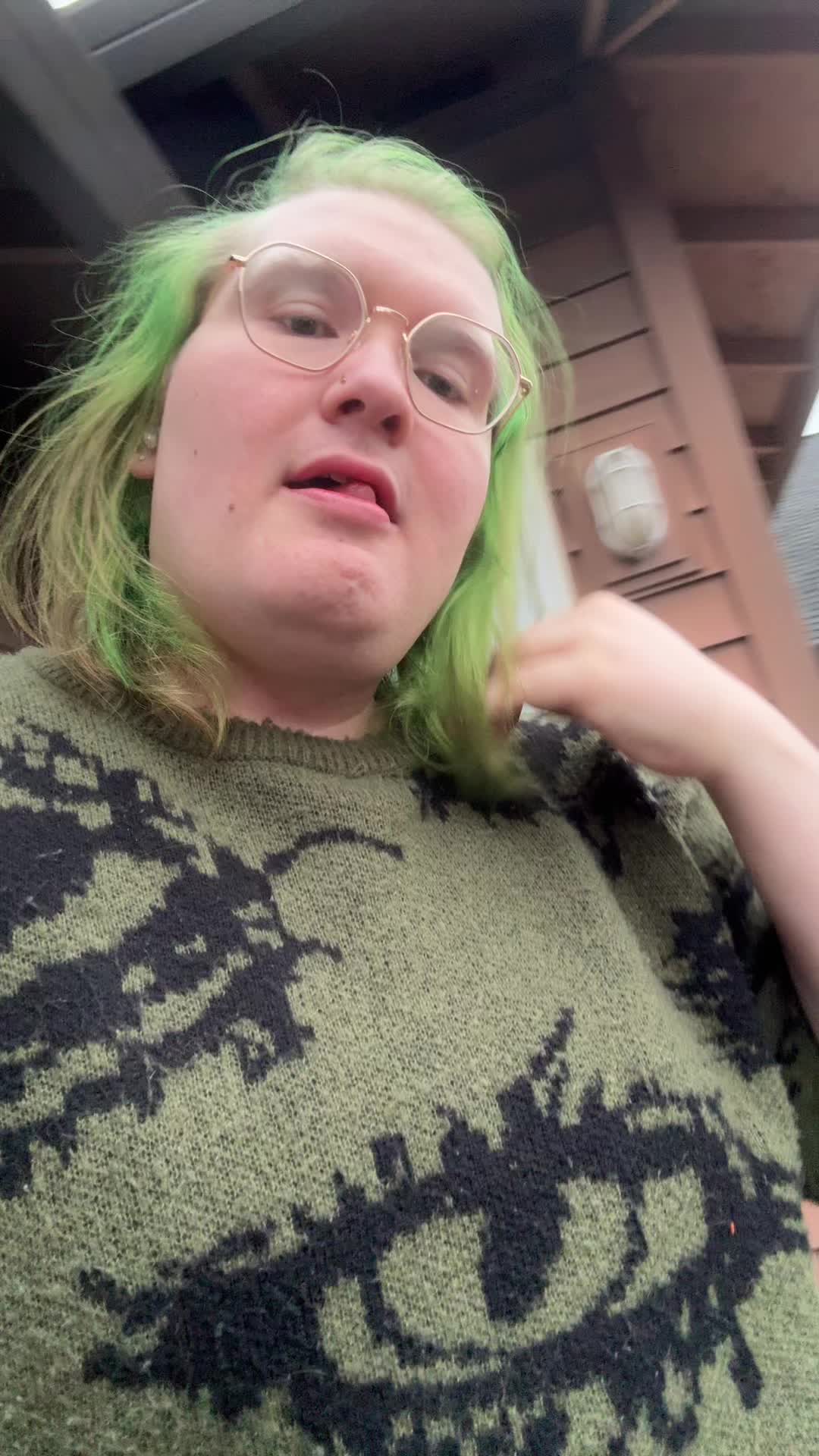 @cigarette sister