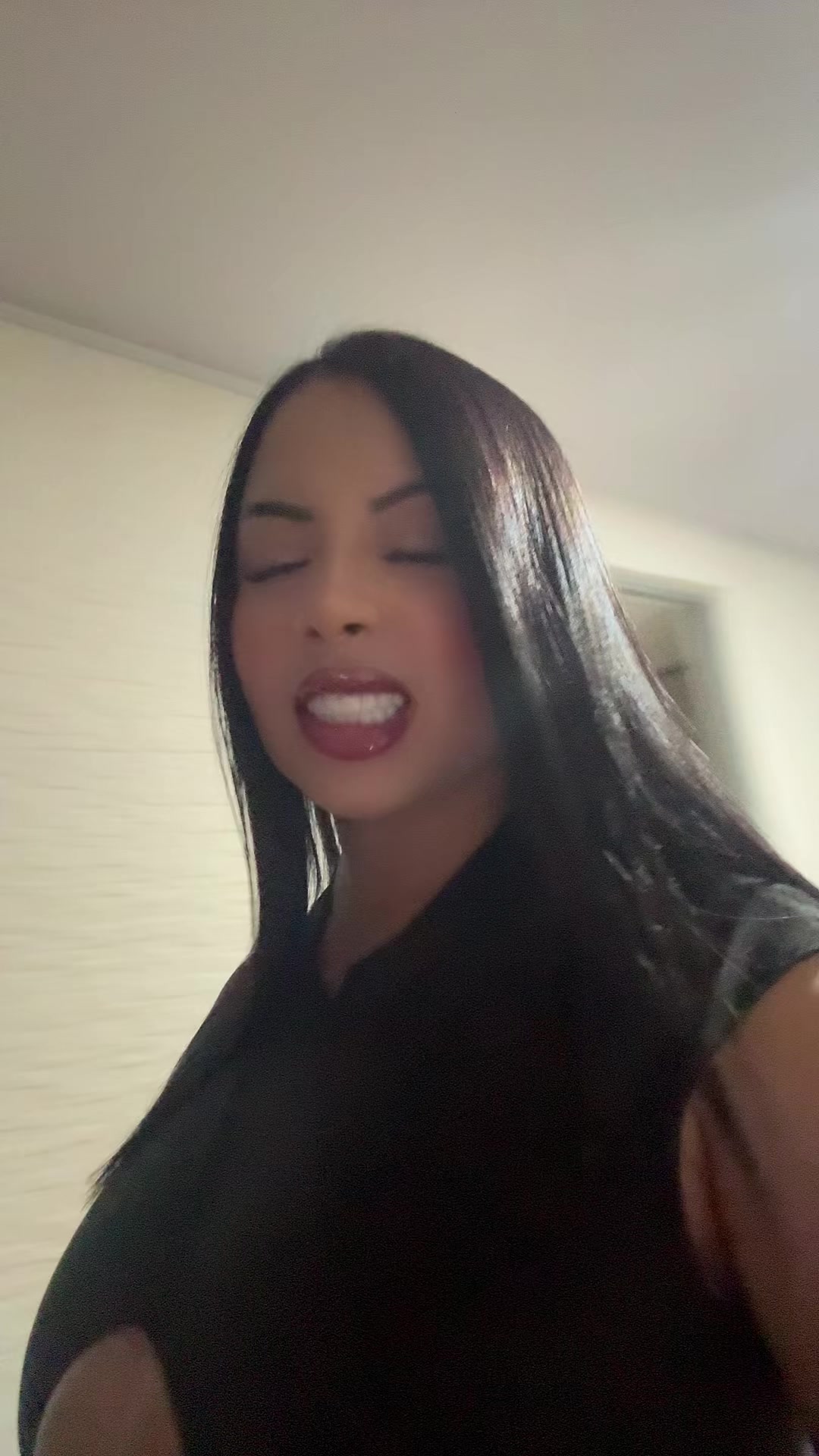 @LAURITA