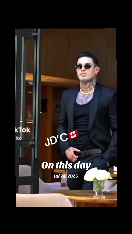 @Janette D’Croy 🕷️🖤🇨🇦