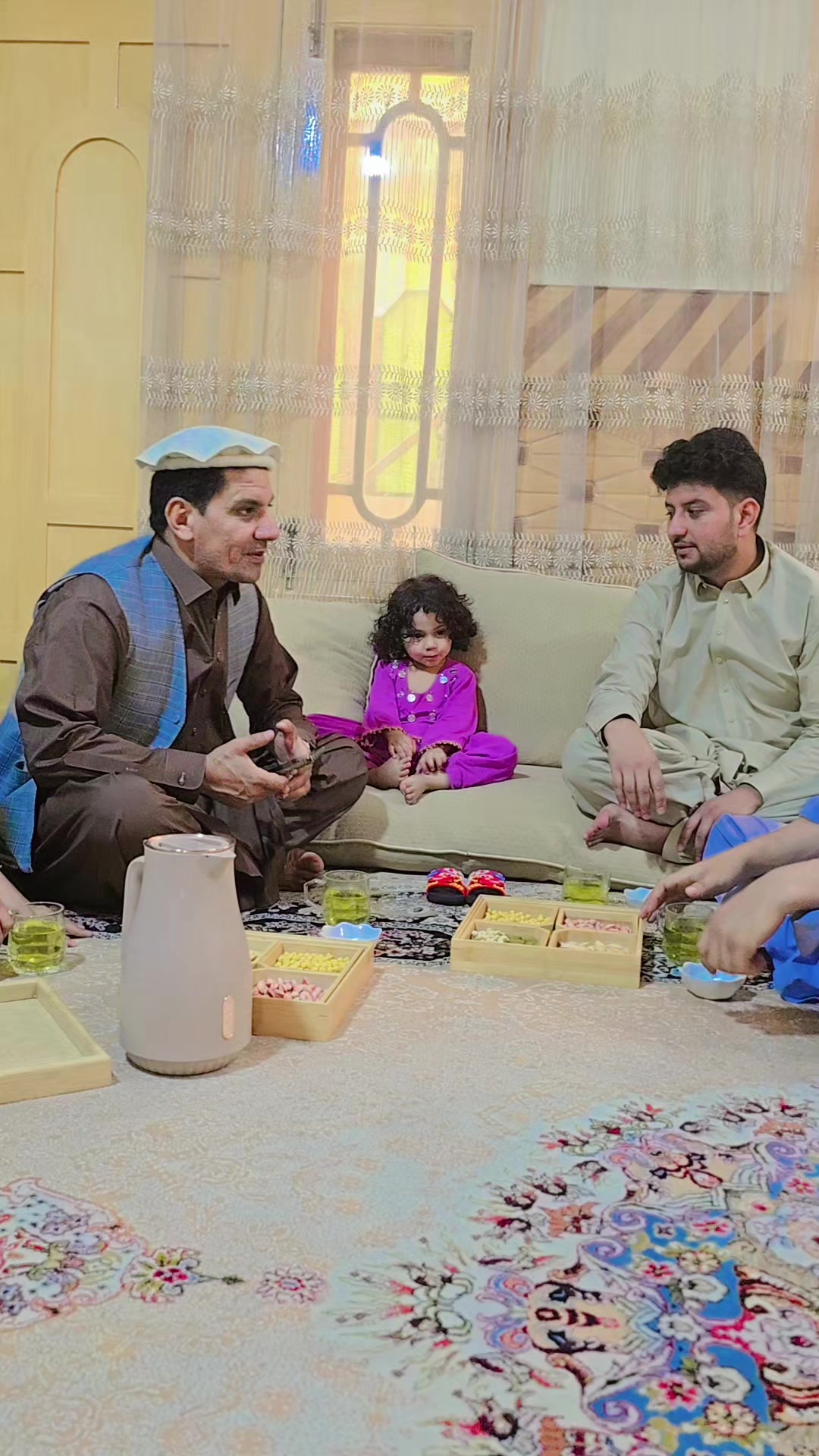 @kingشیرباغ🇦🇫❤️🇯🇵