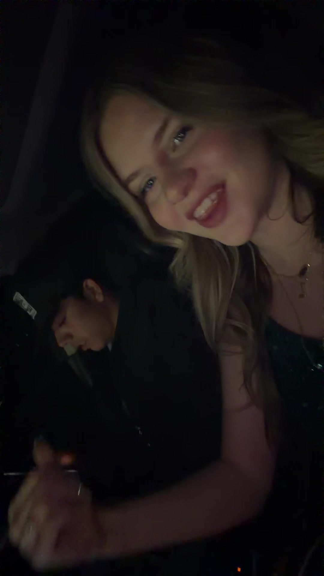 @Isabella